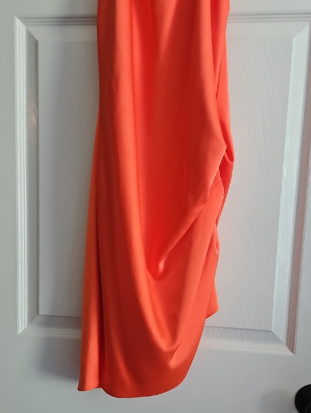 NWT Gianni Bini Peyton Satin Mini Sheath Dress: Color- Mandarin: Size- 6 - Picture 5 of 12